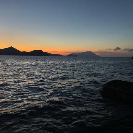 White Coral Hébergement de vacances Klima (Milos)